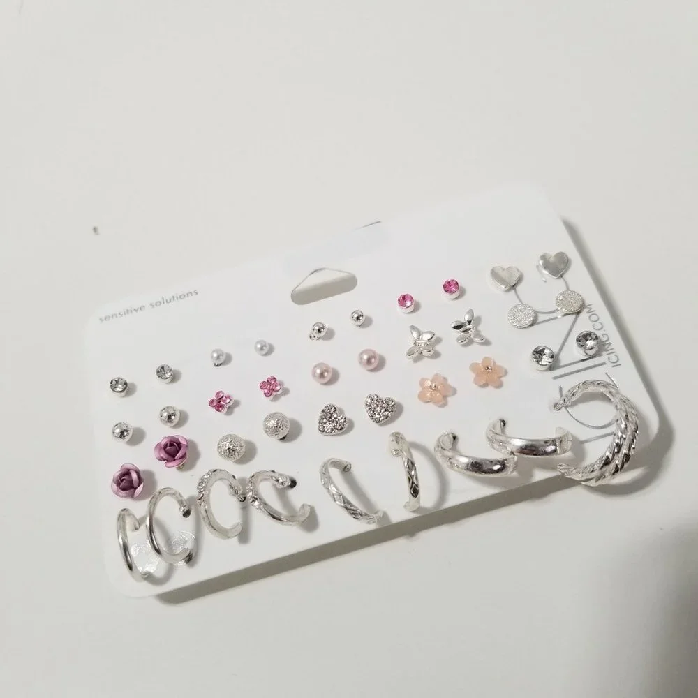 NWT ICING 20 PACK‎ ASSORTED EARINGS
